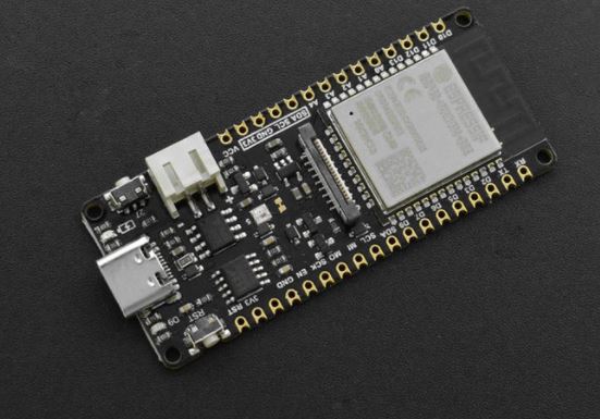 Adapter les plaques d'essai à la carte ESP32